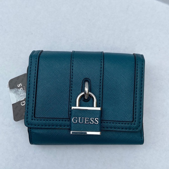 New GUESS Women’s Wallet - Picture 1 of 6